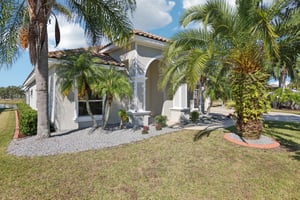 Maribella Dr-S1511-003.jpg