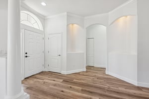 Maribella Dr-S1511-006.jpg