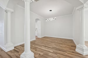 Maribella Dr-S1511-007.jpg