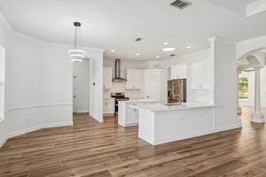 Maribella Dr-S1511-018.jpg