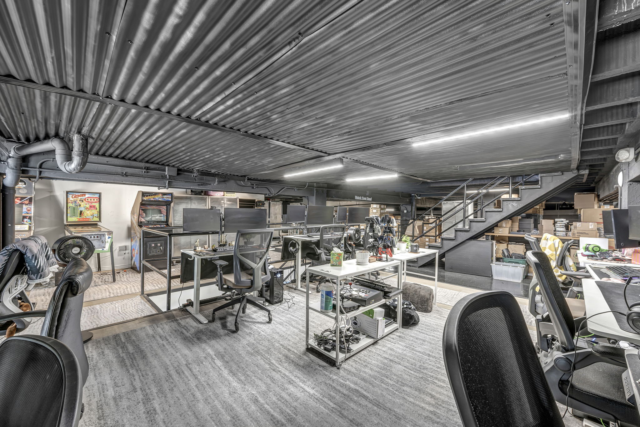  Photo 42