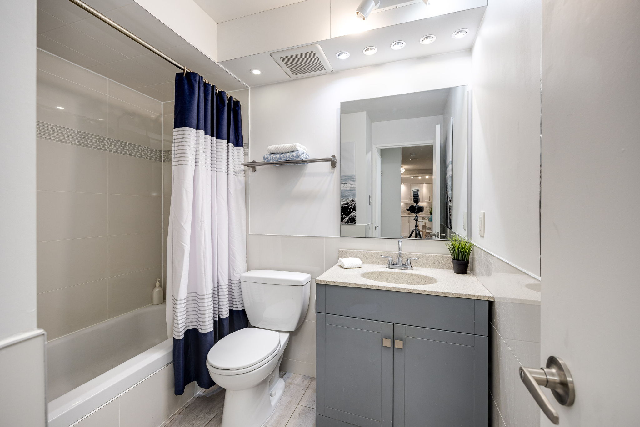 Toronto property showcase — delivered property photograph 10