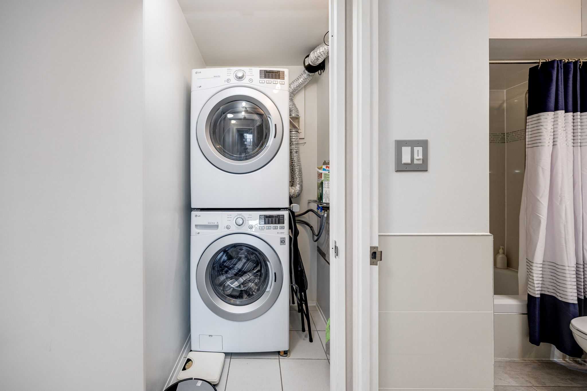 Toronto property showcase — delivered property photograph 13