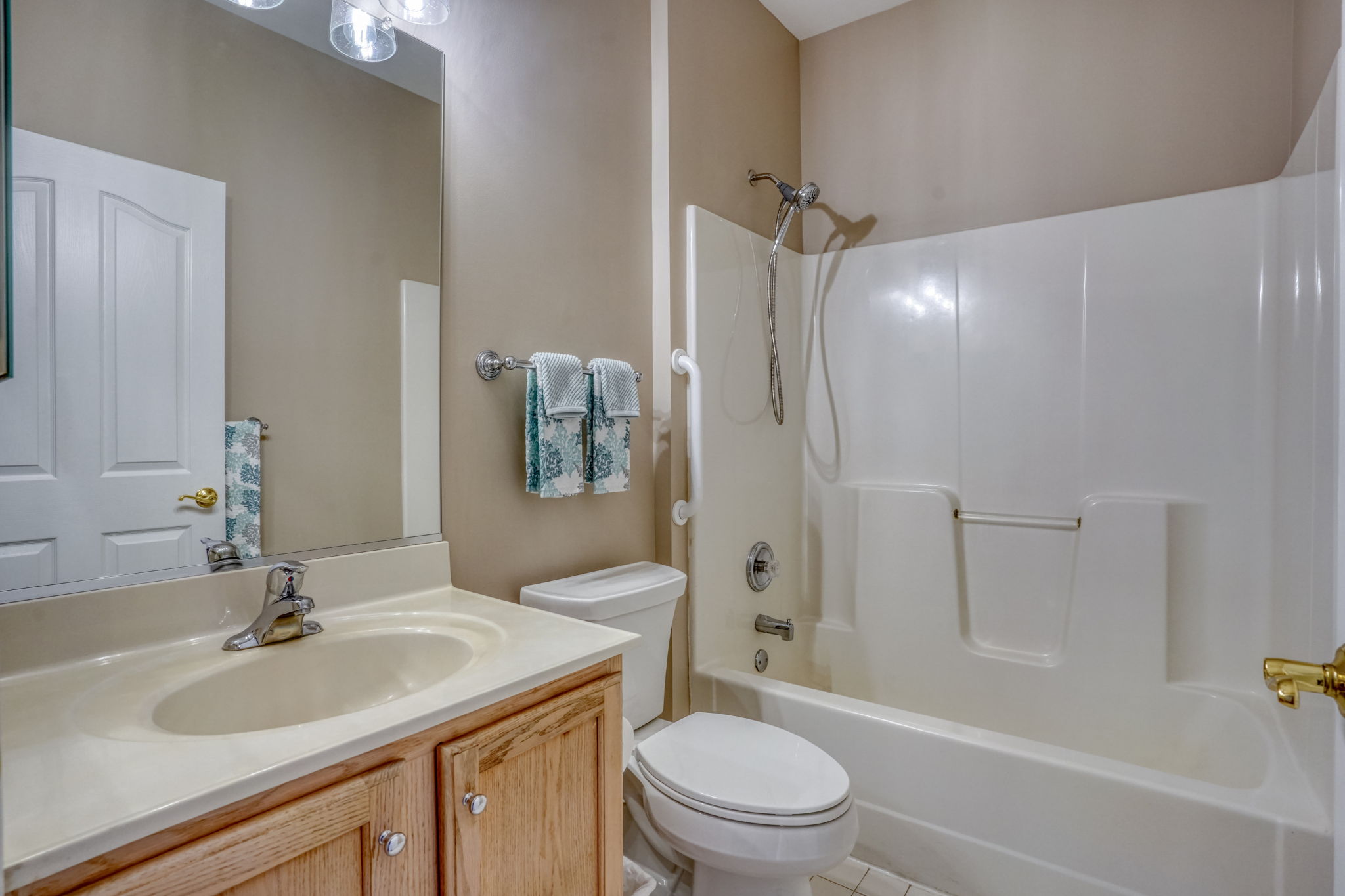 Hall Bathroom