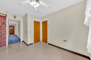  Photo 46