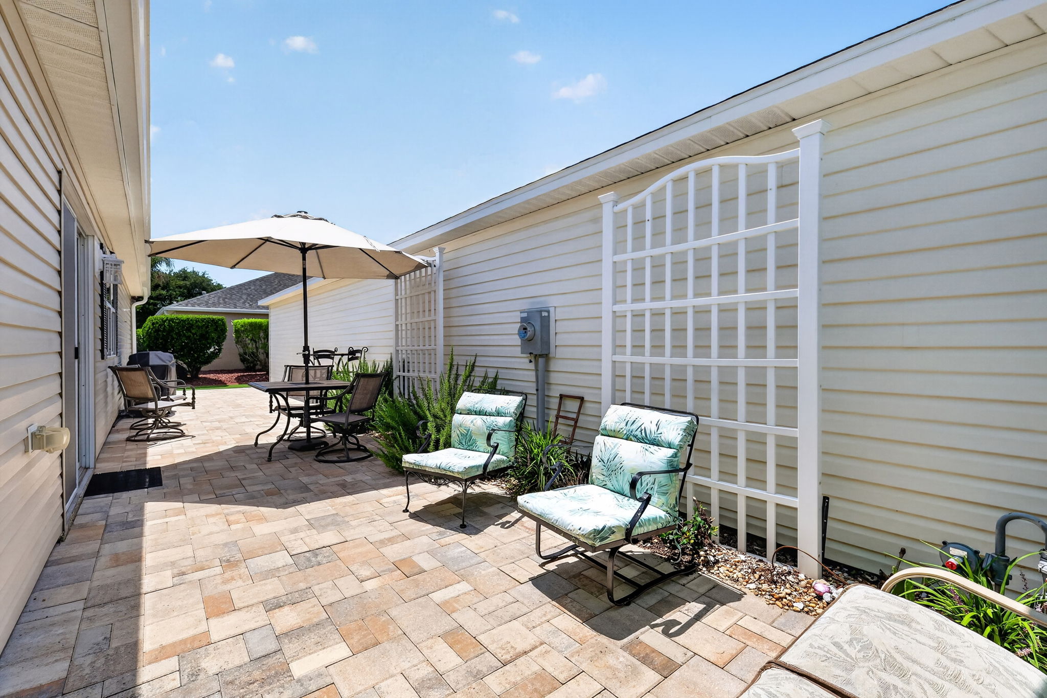 Expansive 37x10 PAVER Patio
