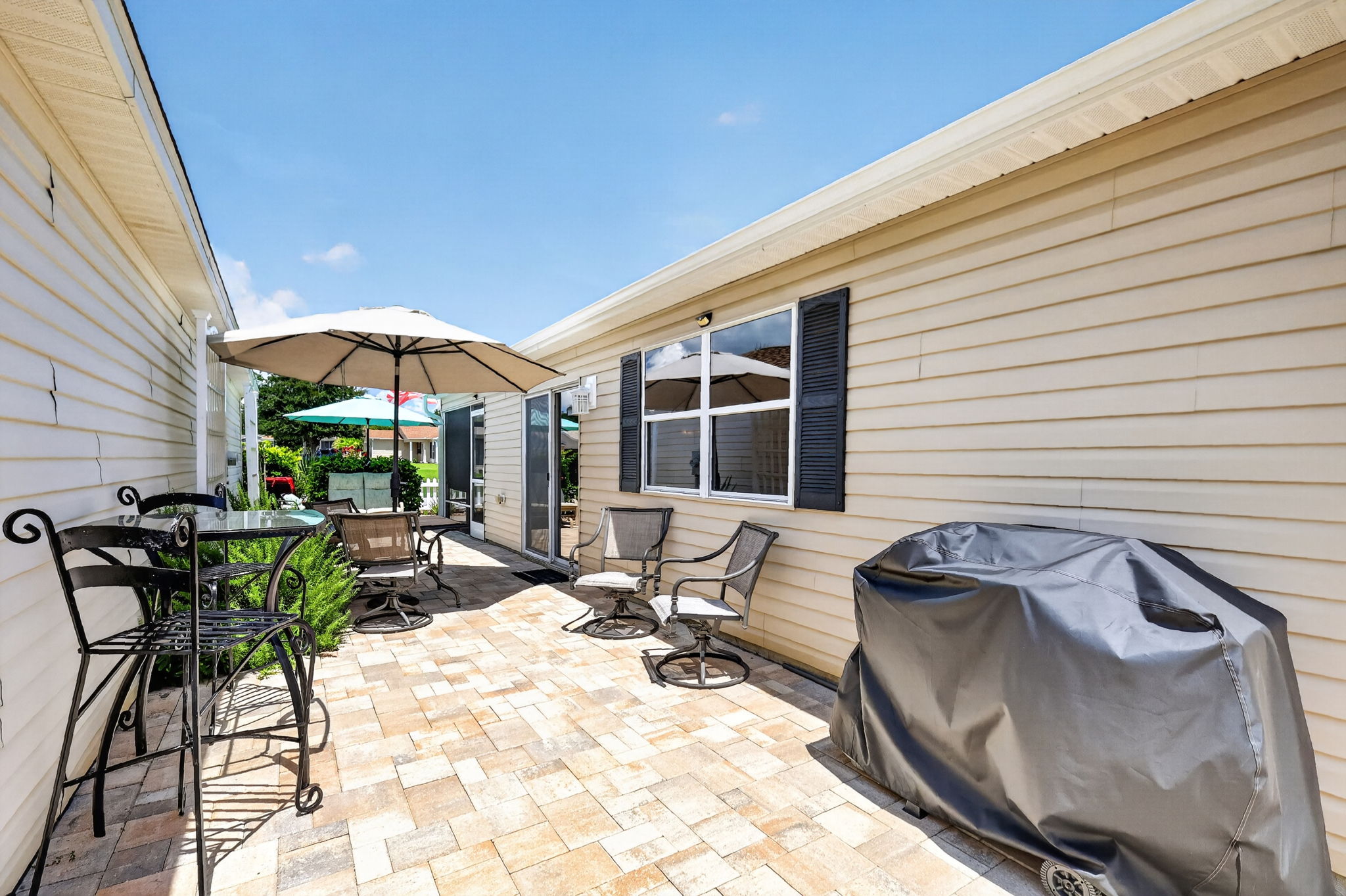 Expansive 37x10 PAVER Patio