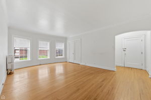 356 Ridge Ave - Patricia Vaughan_003
