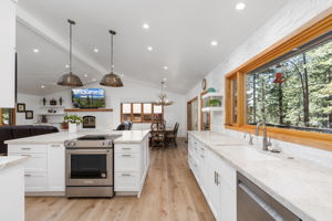 356 Sherwood Dr, Stateline, NV 89449, USA Photo 9