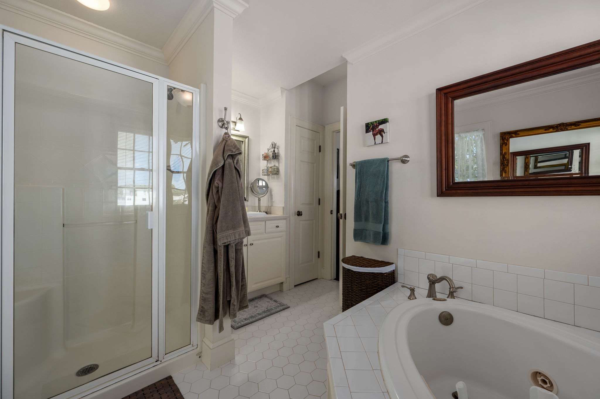 356-Soundview-Dr-TL-BR3-Private-Bath-V3