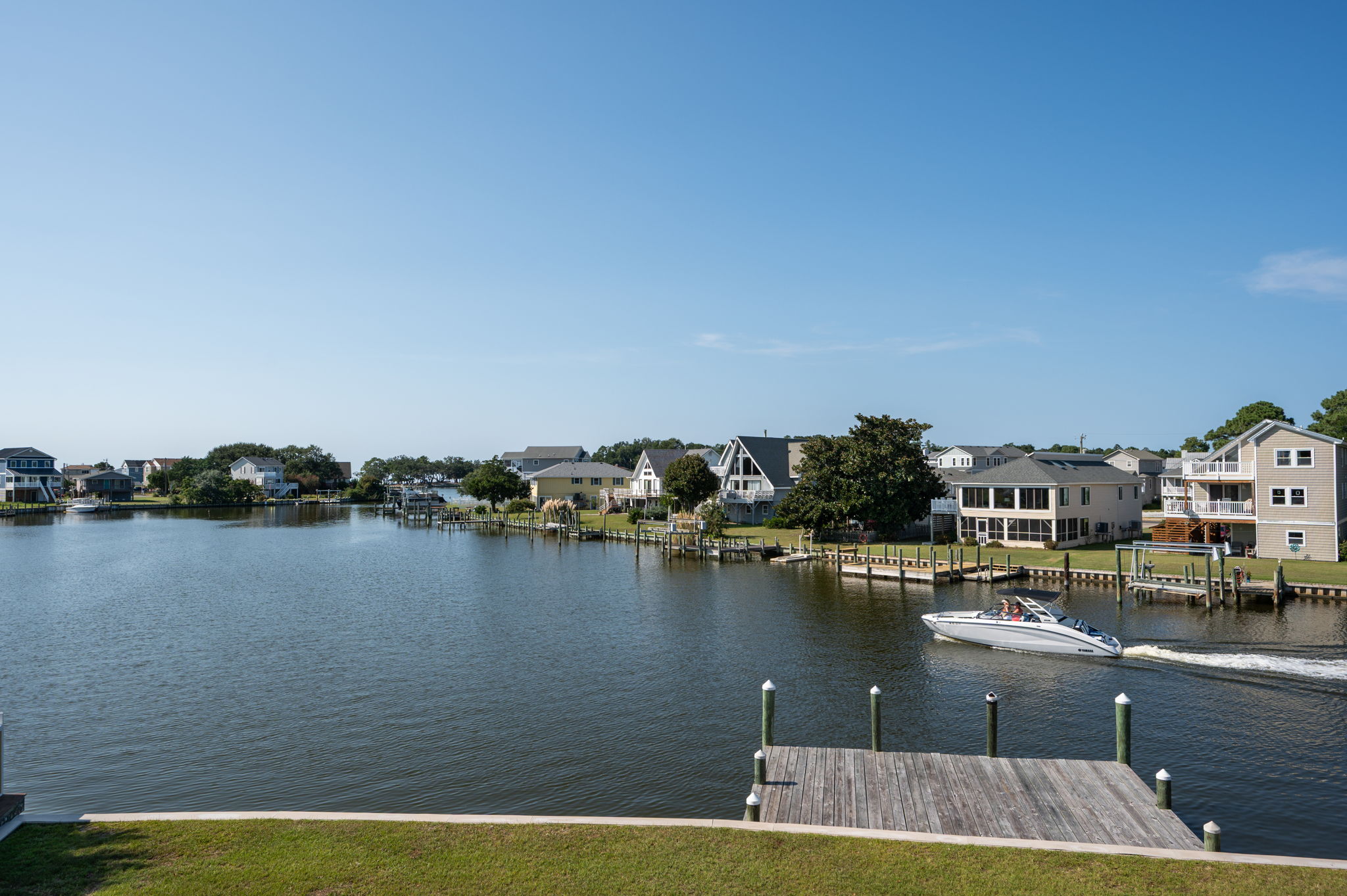 356-Soundview-Dr-TL-Deck-View