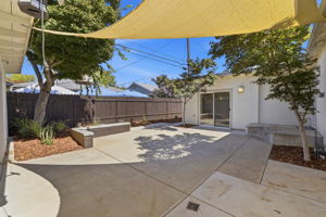 032_F8_3561 Sophia Way