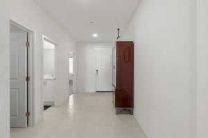 2R2A0284 furniture removed.jpeg