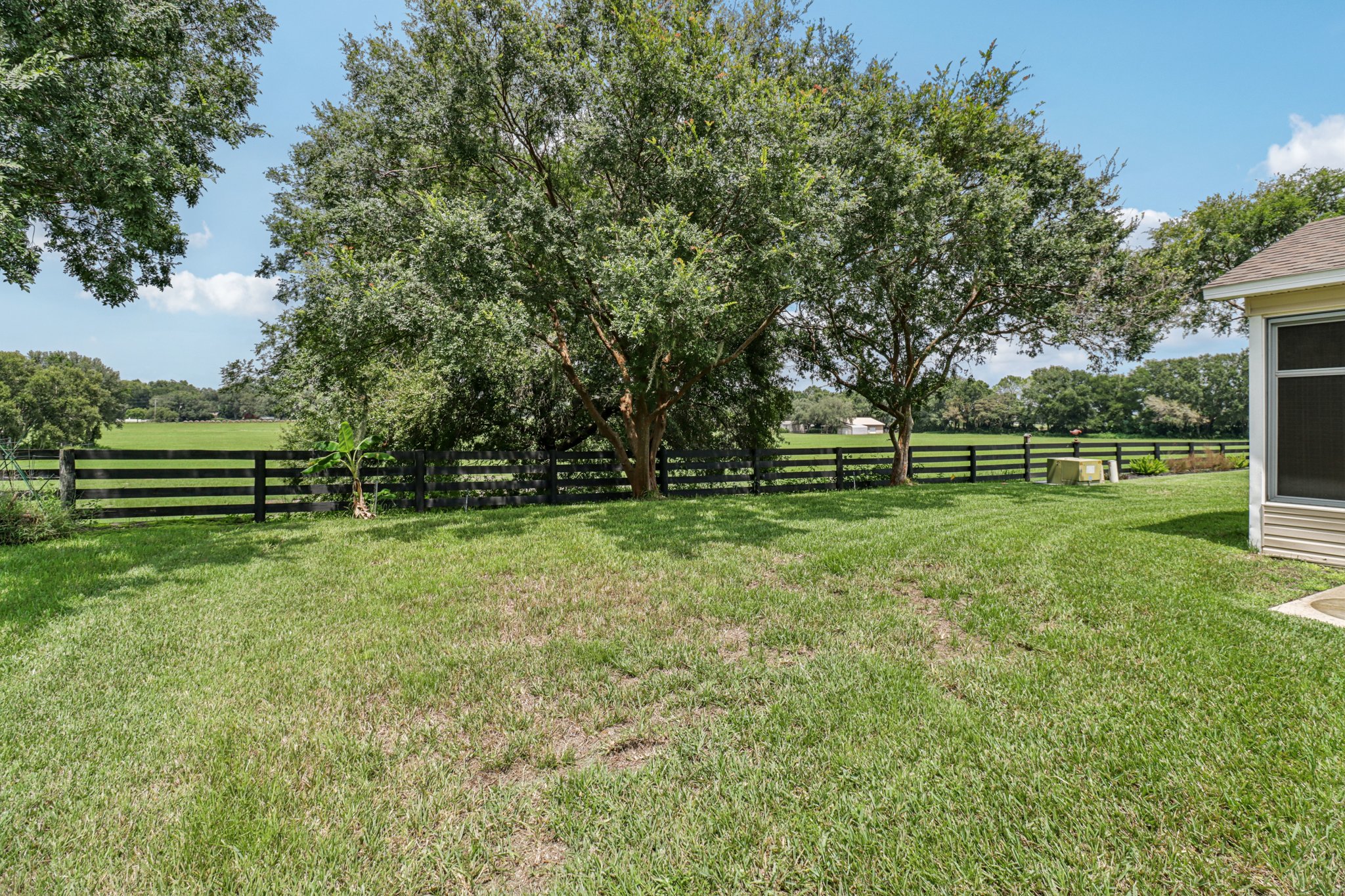 Auburndale Ave-S3008-029.jpg