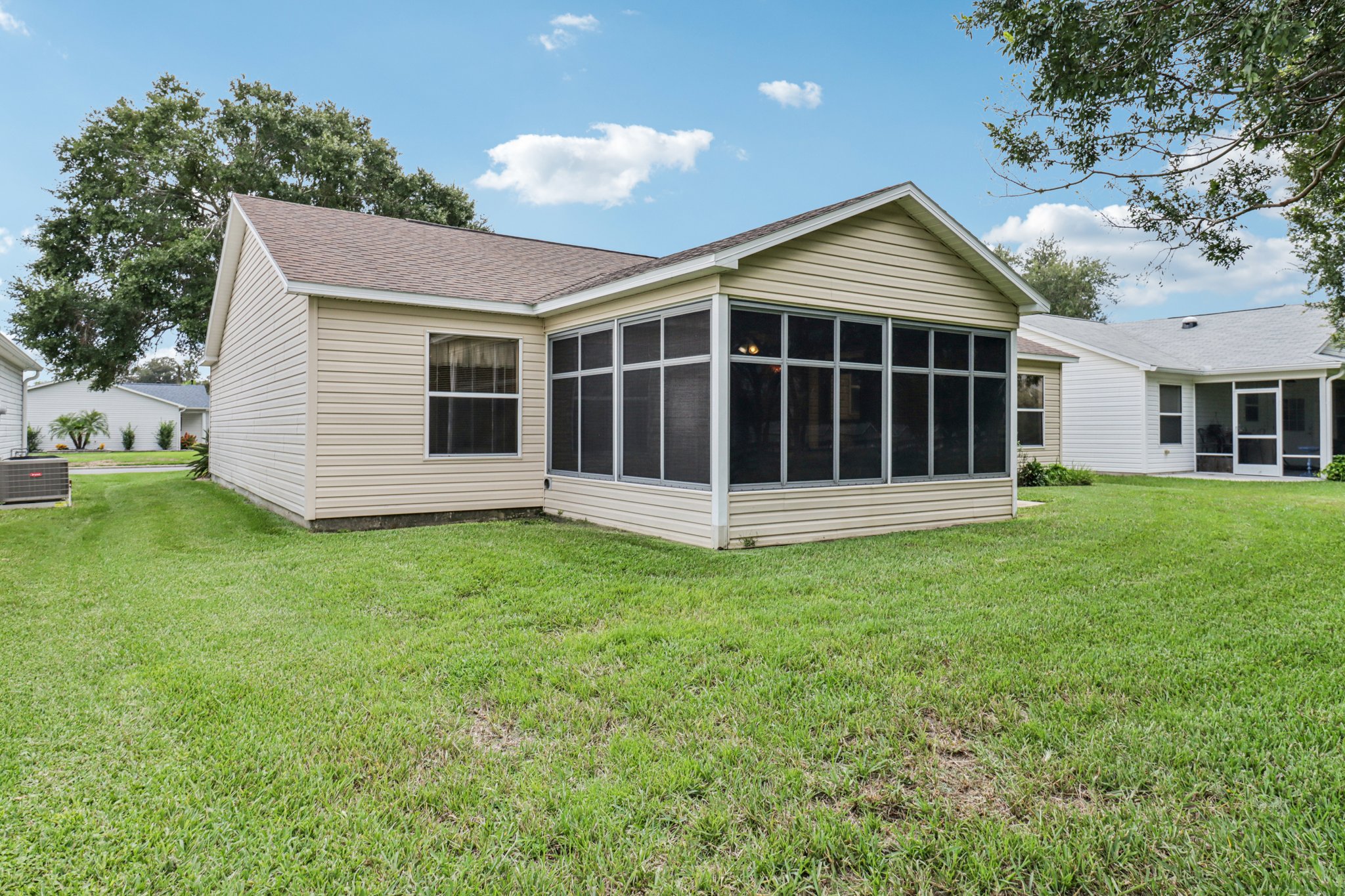 Auburndale Ave-S3008-032.jpg