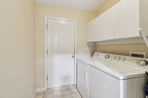 Auburndale Ave-S3008-023.jpg