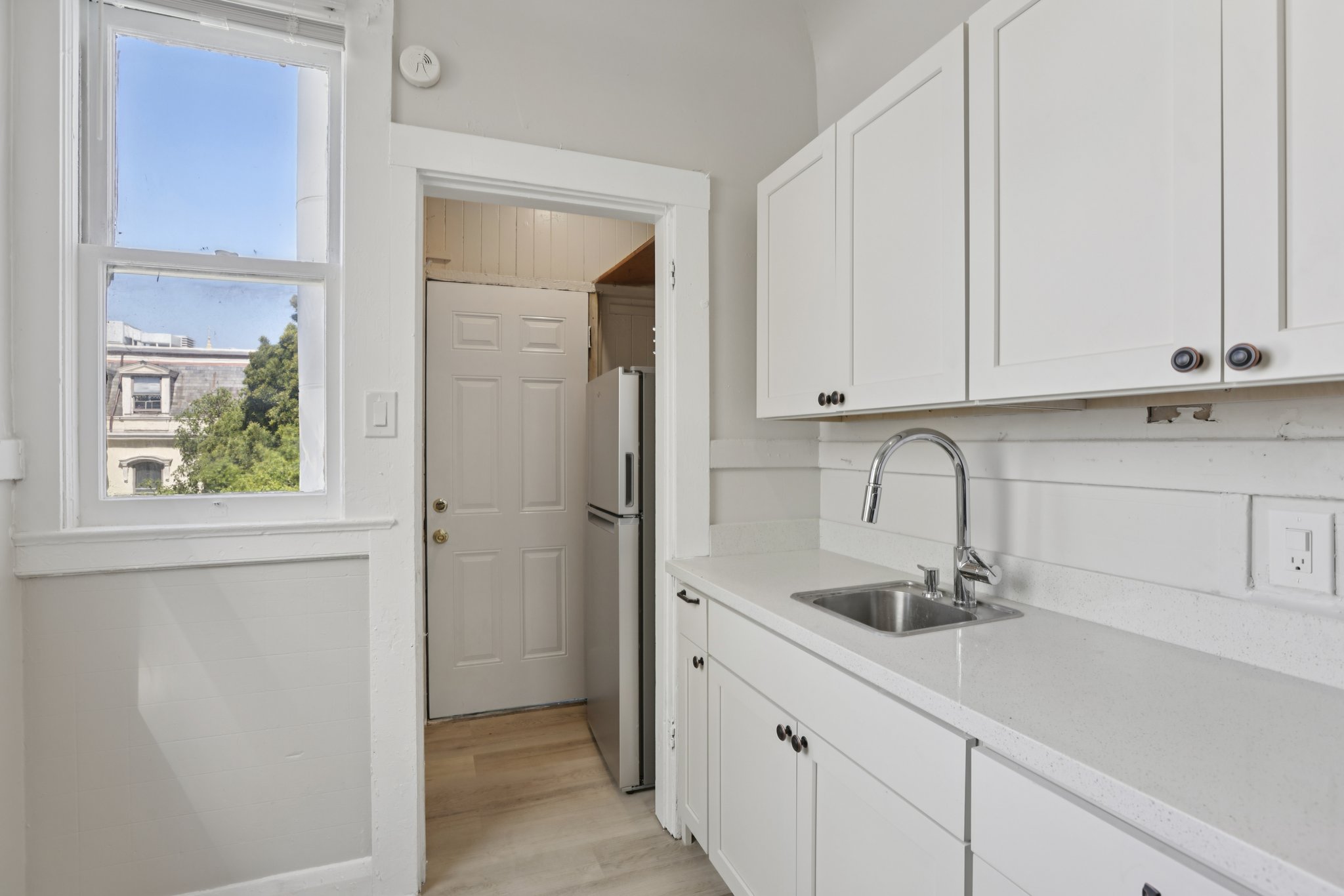 17th St 5-S1110-015.jpg
