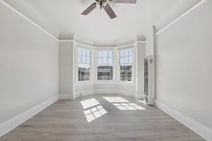 17th St 5-S1110-020.jpg