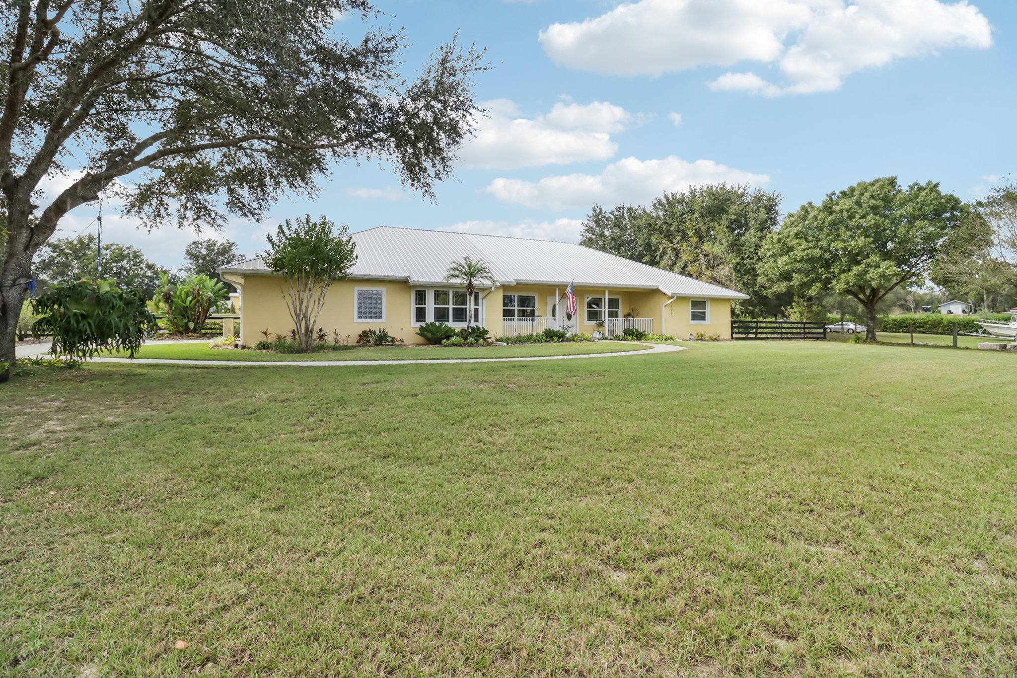 County Road 439-S0511-003.jpg