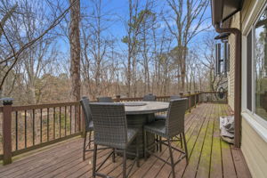 6 BEDROOMS & 4 FULL BATHS!