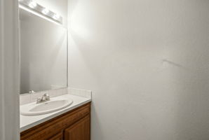  Photo 37