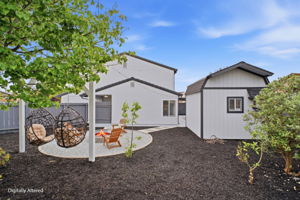 Photo 61