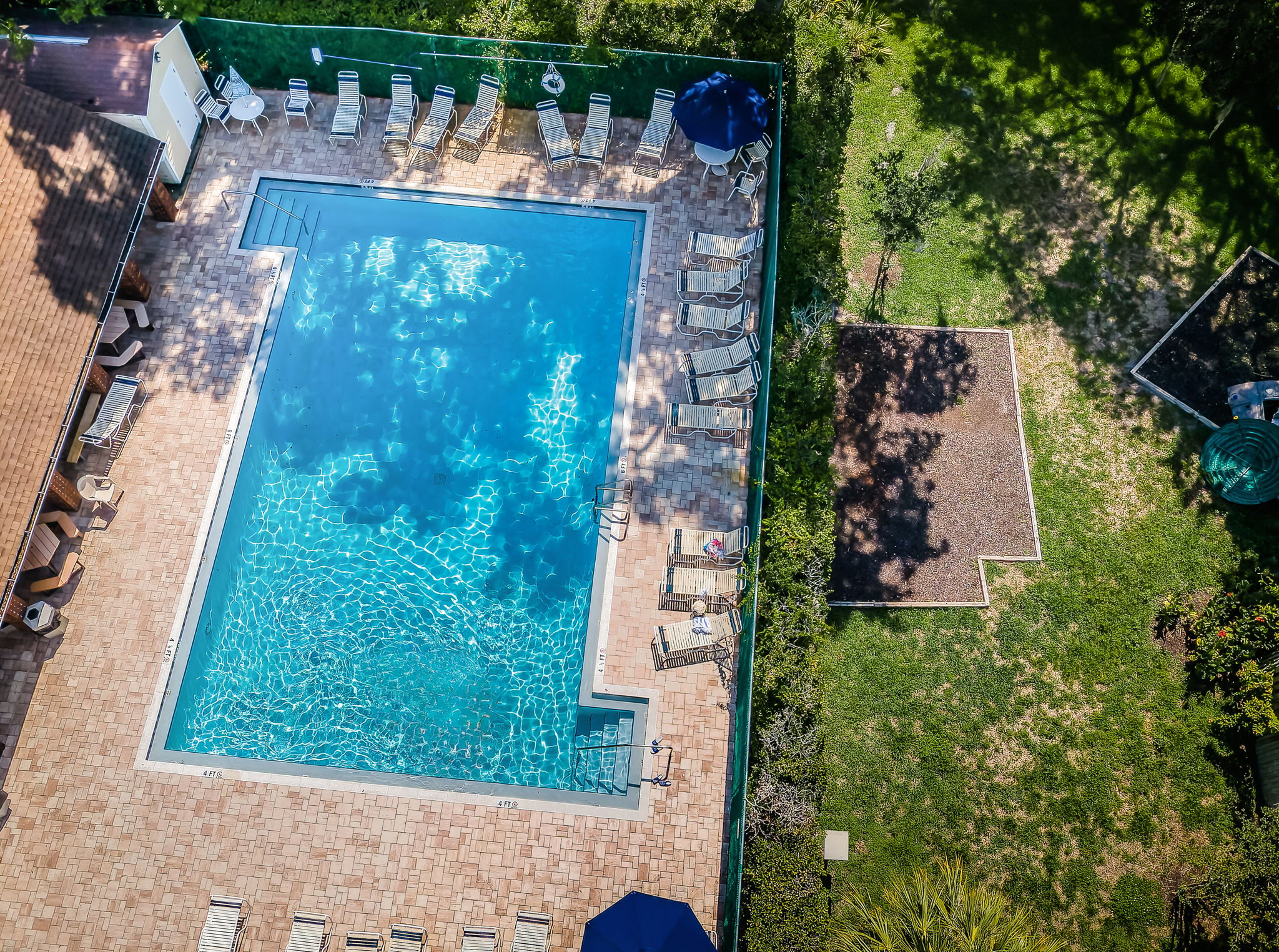 Pool2