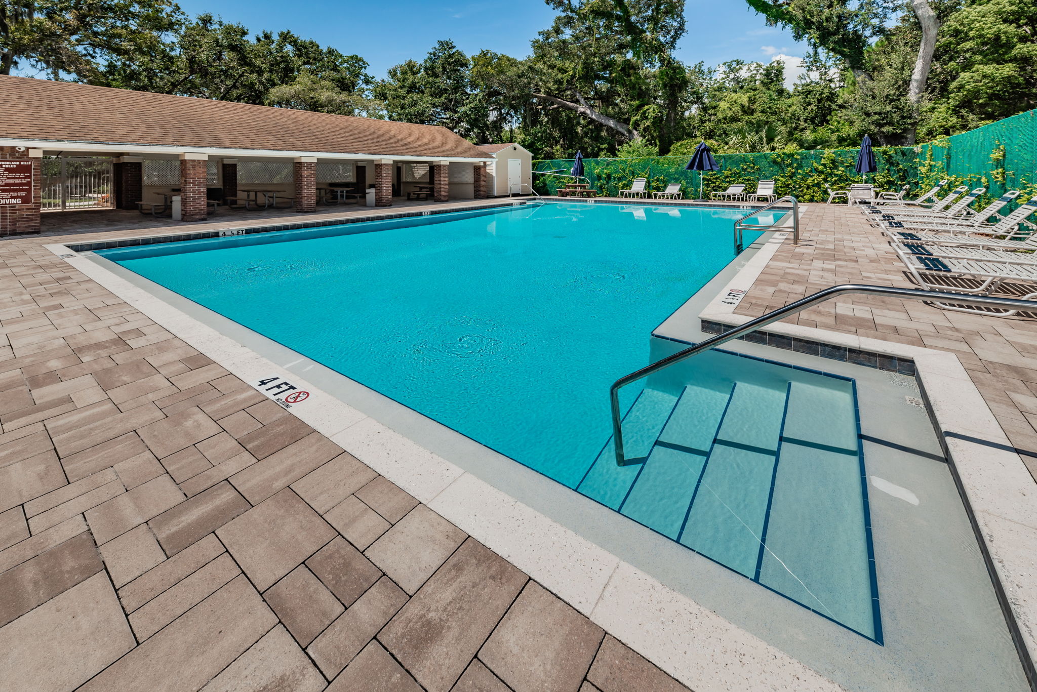 7-Woodland Hills Pool