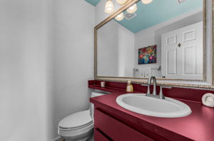 Bathroom 3a-e