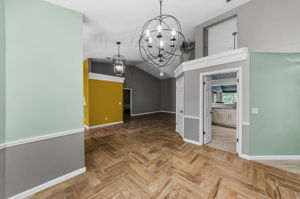 Dining Room 3-e