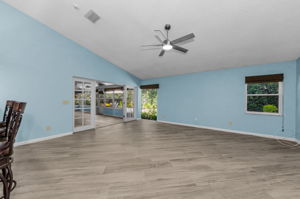 Family Room 2-e
