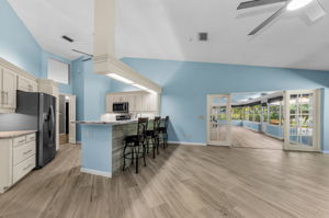 Family Room 4-e