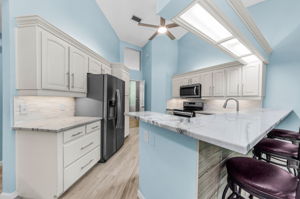 Kitchen 8-e