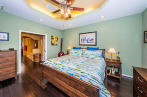 Master Bedroom1b