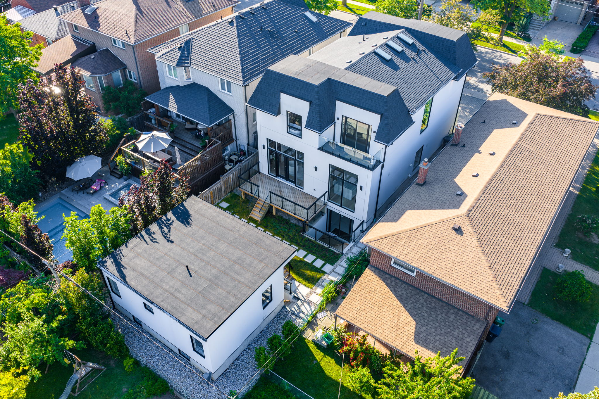  Photo 129