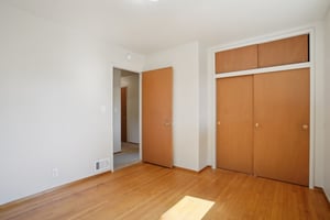 Lincoln Ave-2105-026.jpg