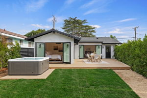 Indoor-Outdoor Entertainment