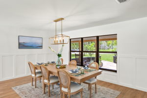 Dining Room 1 of 3
