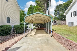Lake Shore Rd-S0110-042.jpg