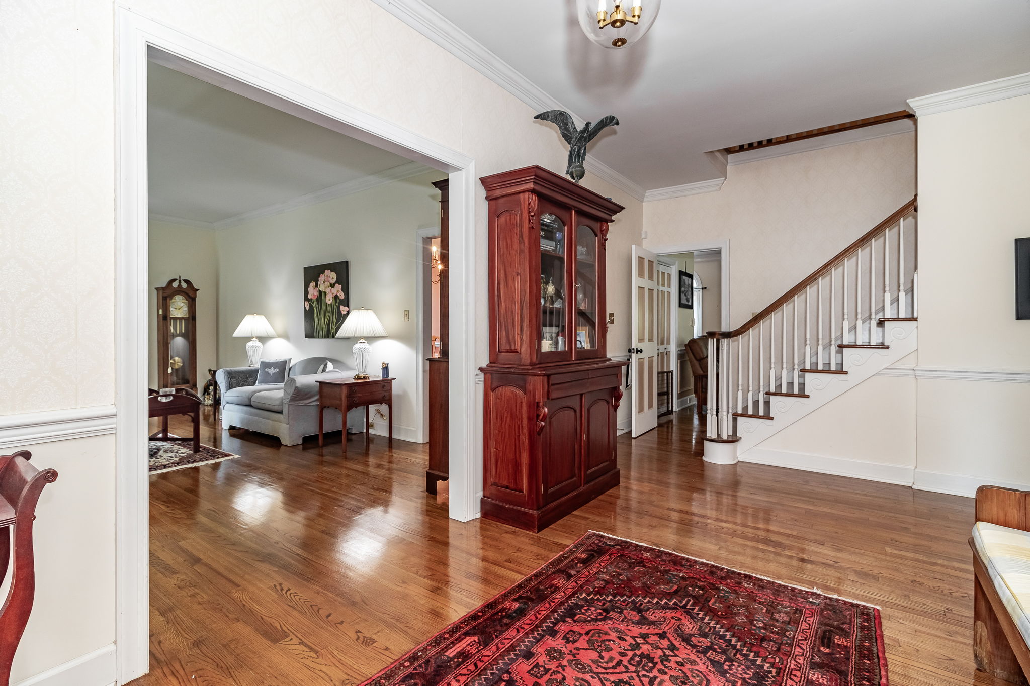 Entryway/Living Room