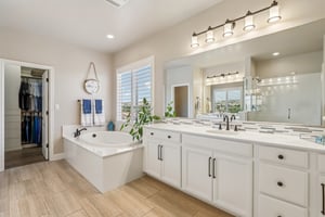 Terra Alta Dr-L0307-047.jpg