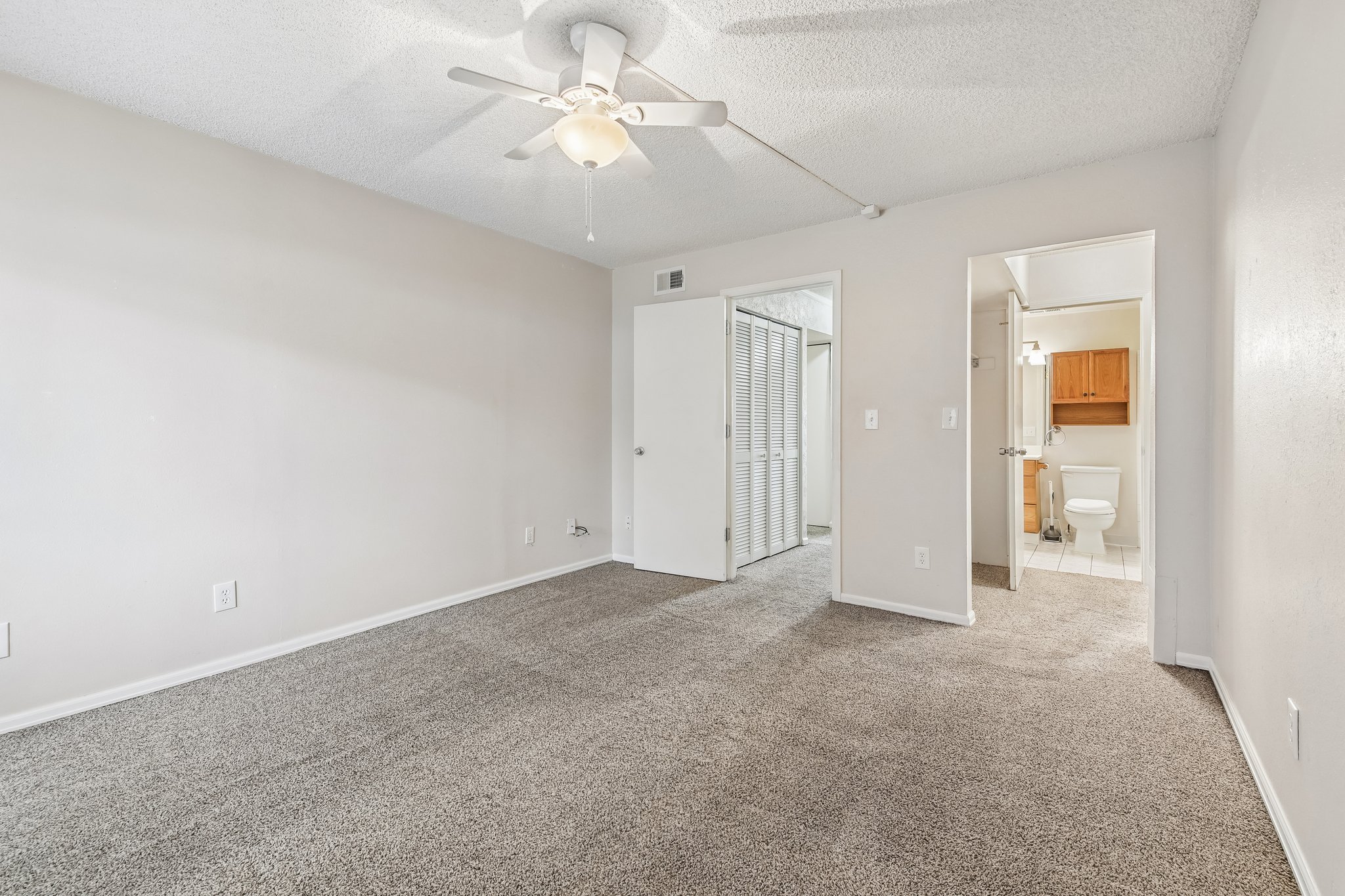 S Depew St 101-S2407-017.jpg