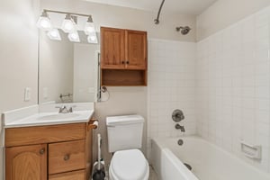 S Depew St 101-S2407-019.jpg