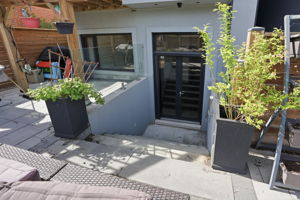  Photo 69