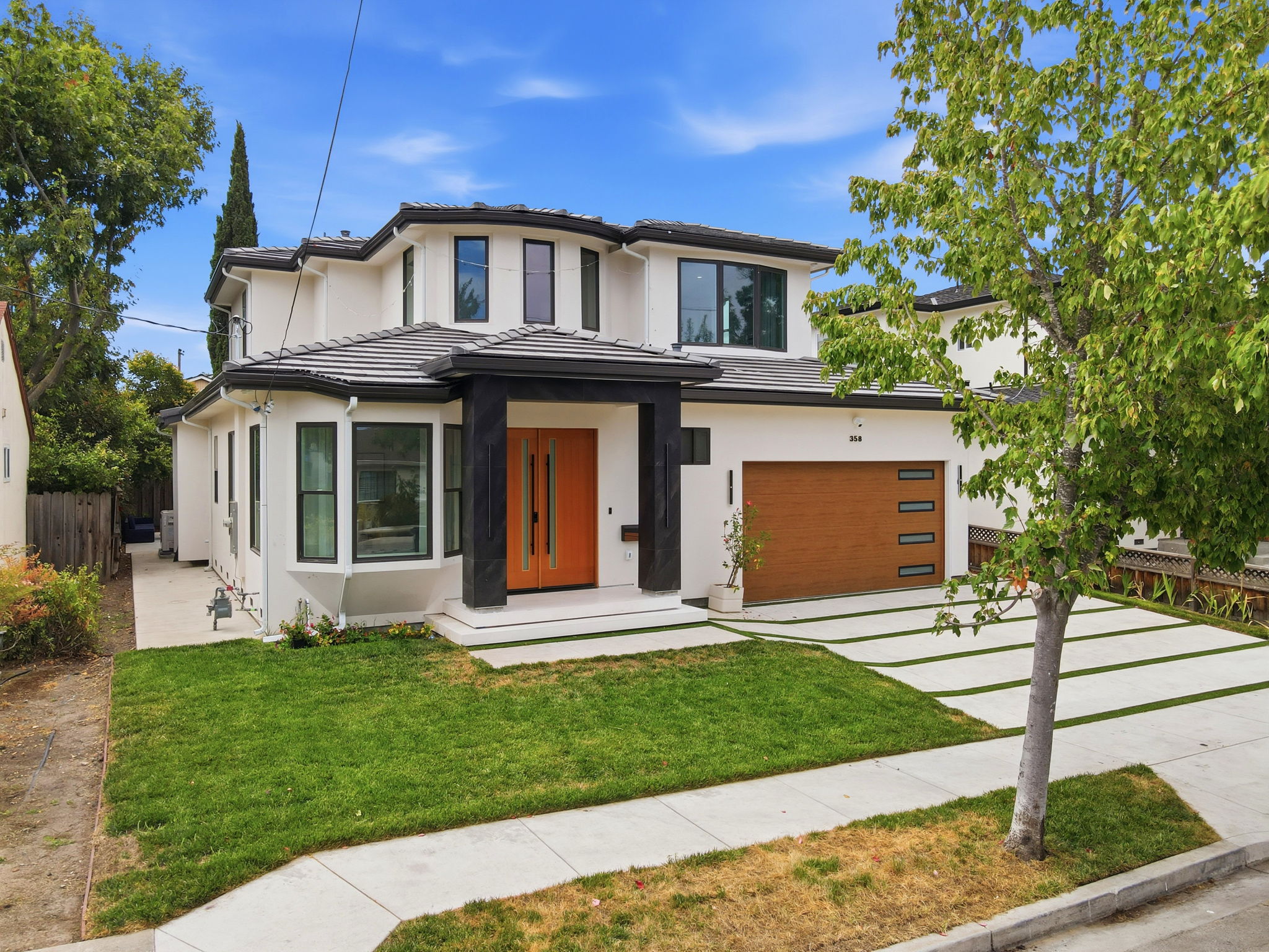 003_F8_AERIAL_358 Anza St