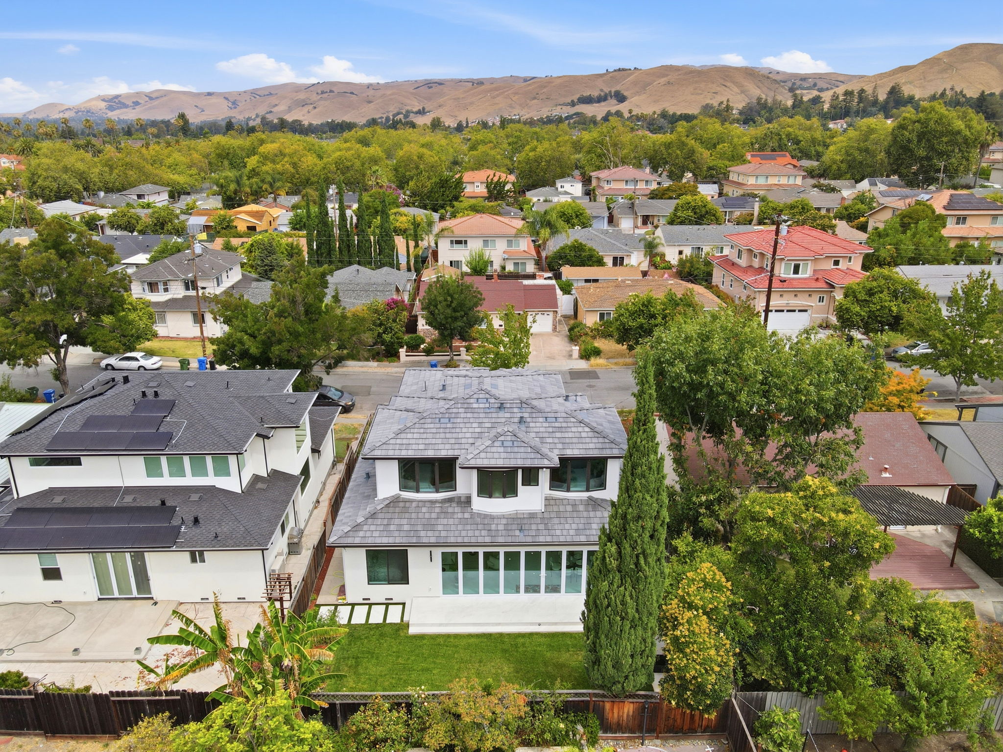 013_F8_AERIAL_358 Anza St