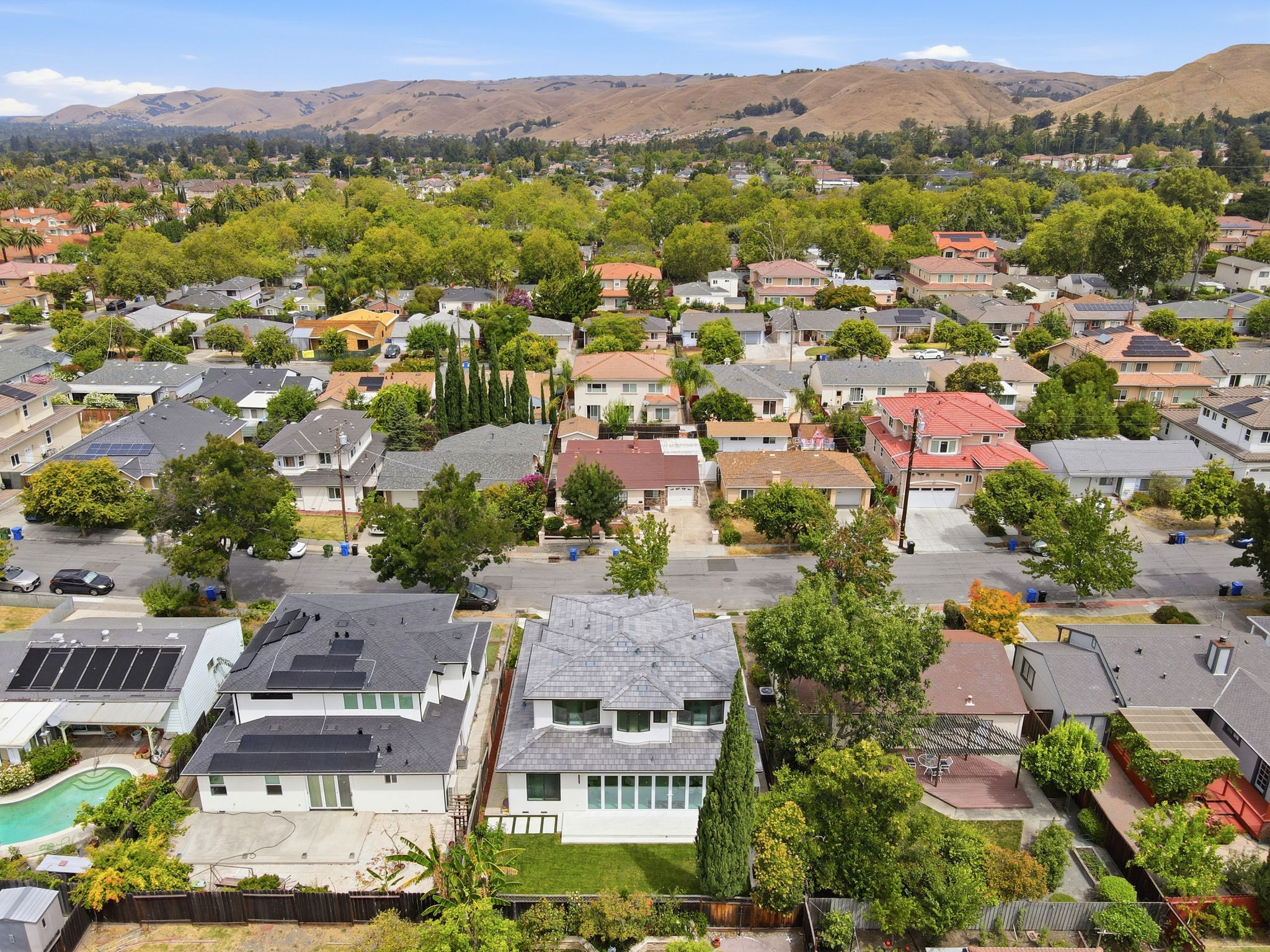 016_F8_AERIAL_358 Anza St