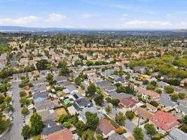 020_F8_AERIAL_358 Anza St