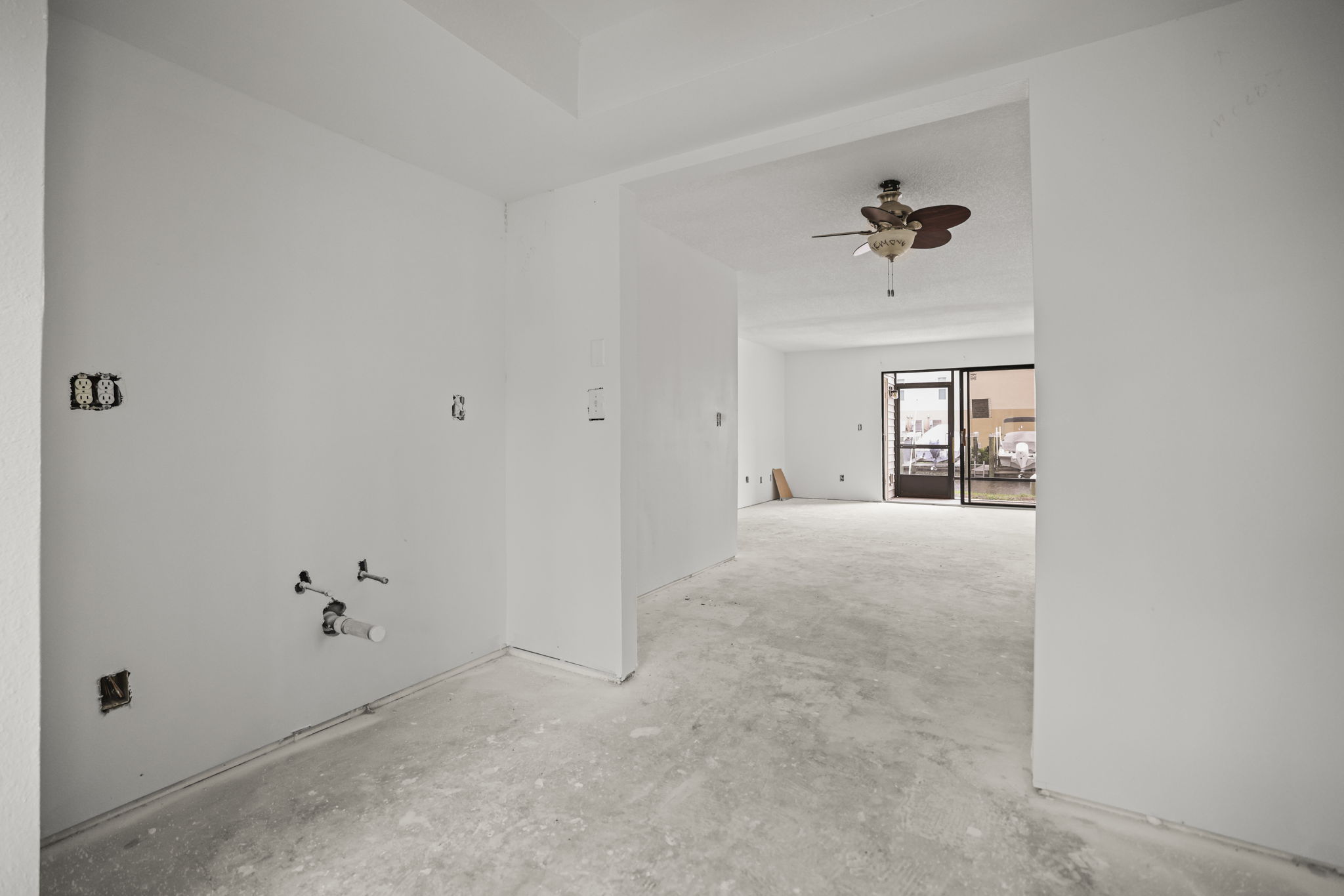 Kitchen DR LR - 495A0126