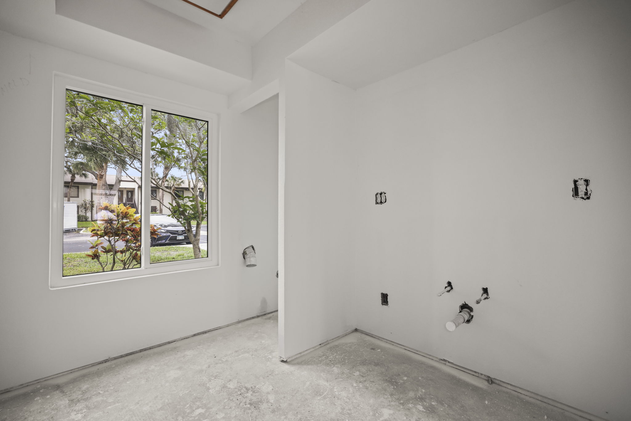 Kitchen Laundry - 495A0124
